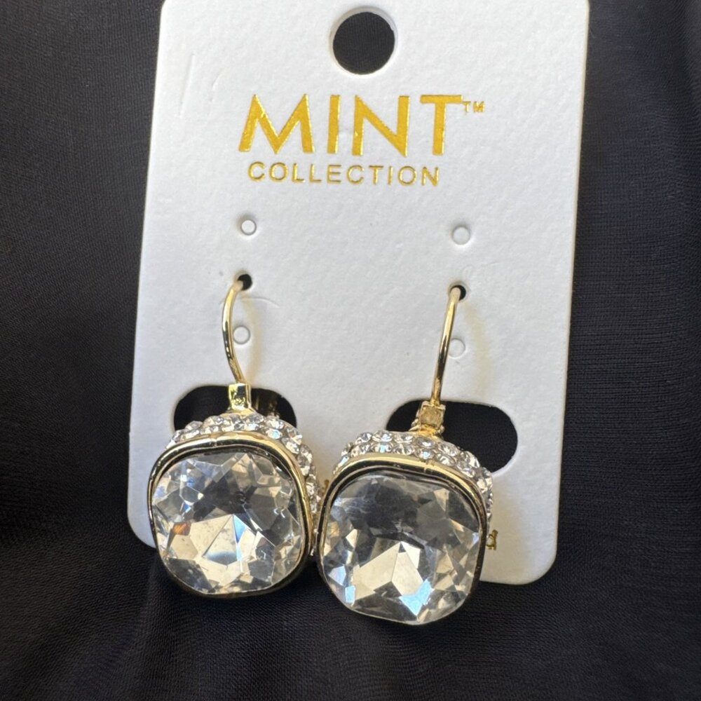 Mint Rhinestone 14KT White & Gold Plated Dangle Drop CZ Rectangle Earrings NEW